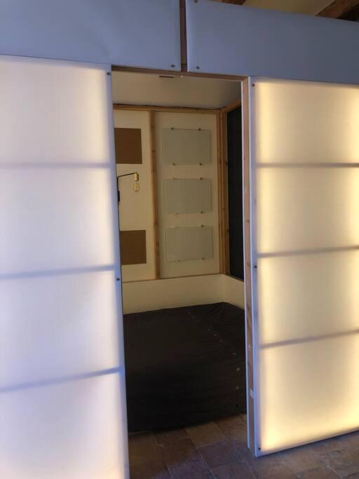 Heart Of Marseille, Loft Atypical & Spacious , Perfect For Couple And Couple With 1 Small Kid, Perfect For 2 Friends Exterior foto